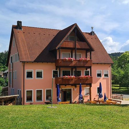 Gasthaus Zum Schneider Pottenstein Eksteriør billede